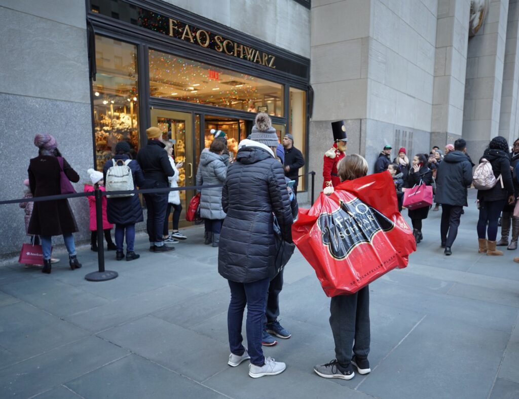 FAO Schwartz è diventato il negozio di giocattoli più famoso di tutto il mondo - copy esempio pratico